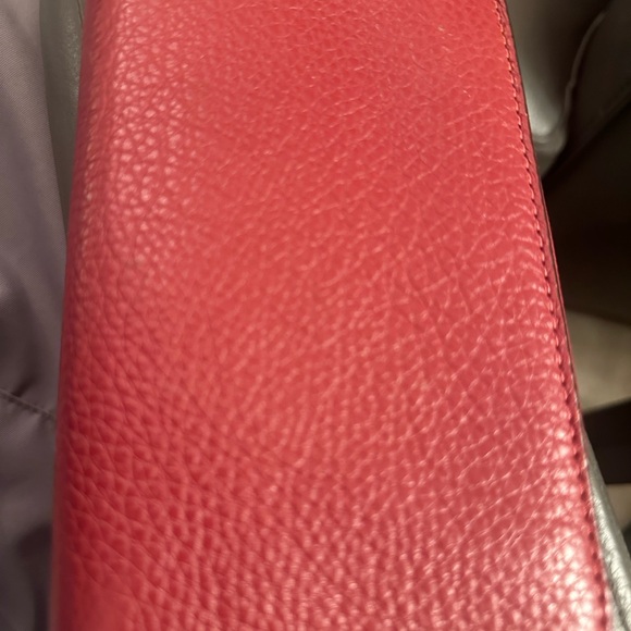 Coach Red Pebbled Leather Medium ID Zip Wallet New Without Tags Coach color 1941 - Picture 12 of 13